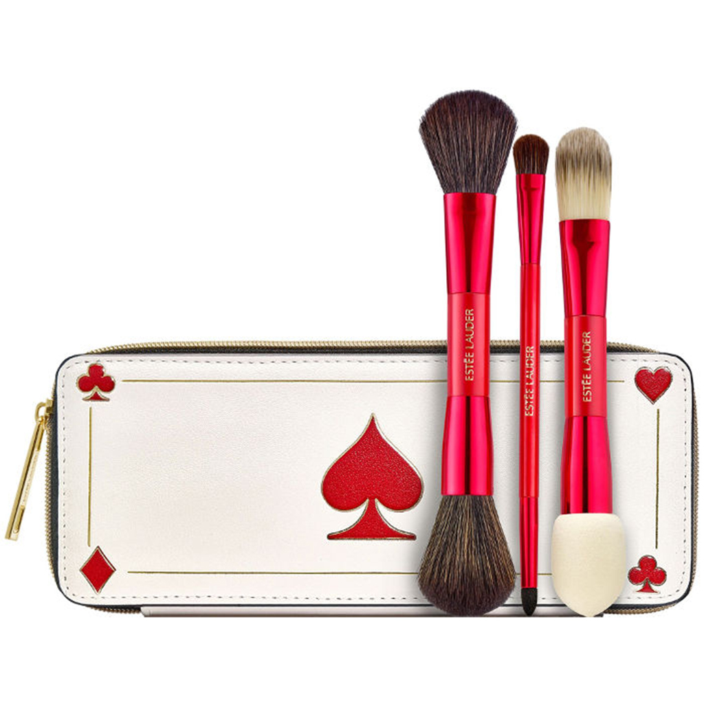 CLEAN SWEEP MAKE-UP BRUSH